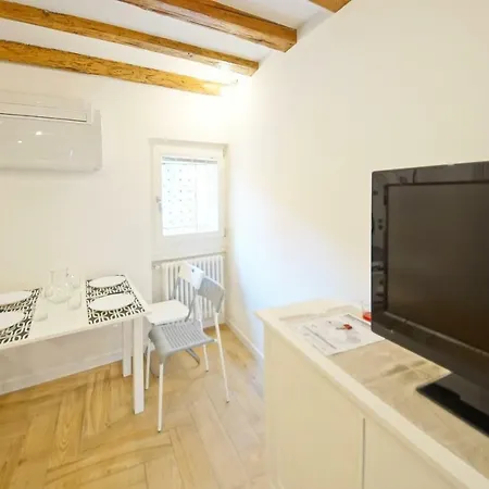 Apartment Dolcevita N 413 Venice